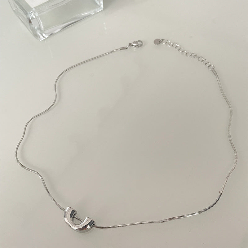 Wholesale U-shaped pendant titanium steel non-fading clavicle chain